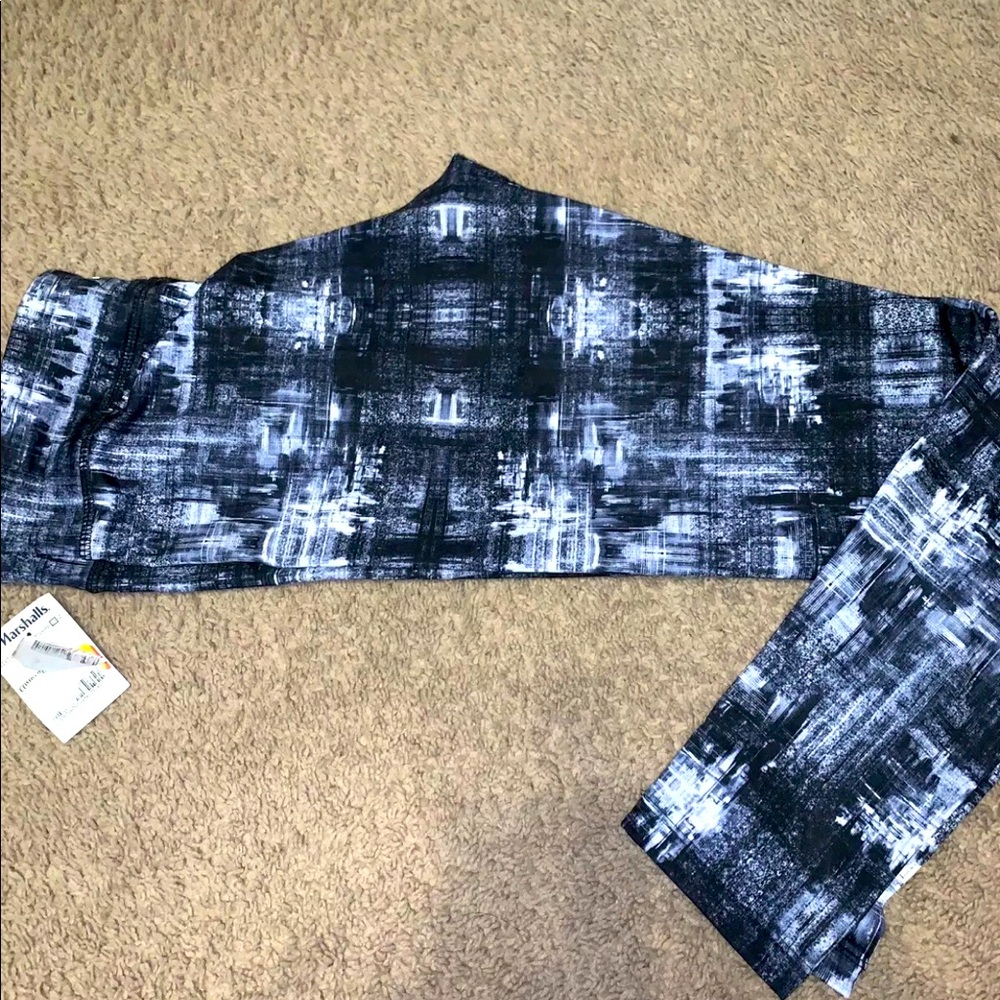 Spalding leggings medium size